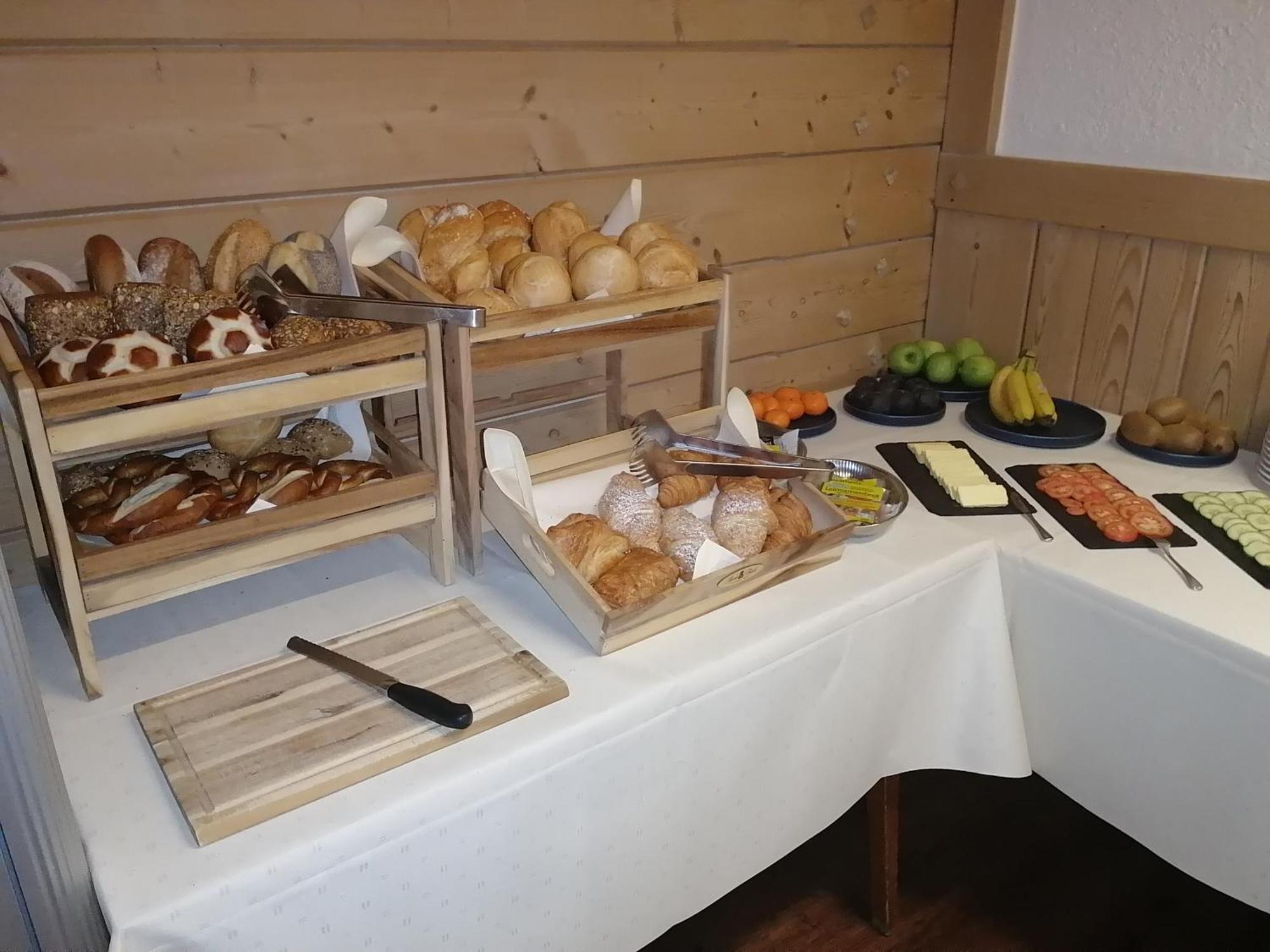 Landgut Jungfleisch Hotel Gries Bagian luar foto